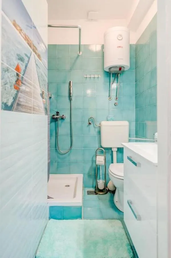 Ferienwohnung In Arbanija Mit Meerblick, Balkon, Klimaanlage, W-Lan 5137-1 Trogir Lägenhet